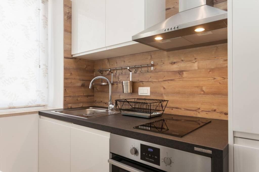 شقة Apartman Luna بولا المظهر الخارجي الصورة